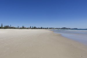 Gold Coast Beaches - Bilinga Accommodation